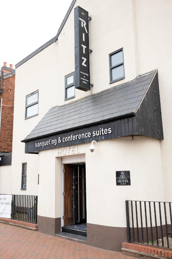 The R Inn Hotel Desborough Buitenkant foto